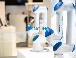 Lengan robot industri YASKAWA HC10 kolaboratif 10kg Payload 1200mm Arm robots