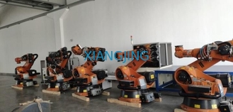 KUKA KR210 R3300 EKSTRA Lengan Robot Industri Bekas Untuk Penanganan Material