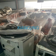 KR210 Robot KUKA Bekas R2700 Dengan Cabinet Teach Pendant 9.9