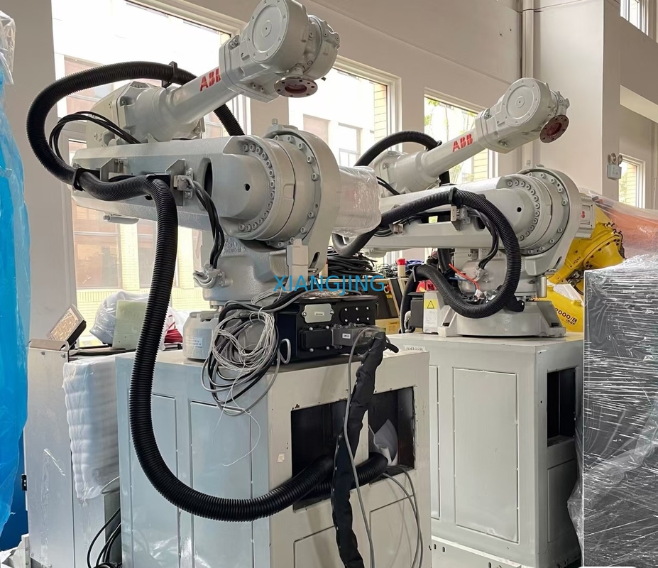Lengan Robot Bekas IRB4600 6 Axis Digunakan Lengan Robot ABB Untuk Memilih Dan Menempatkan